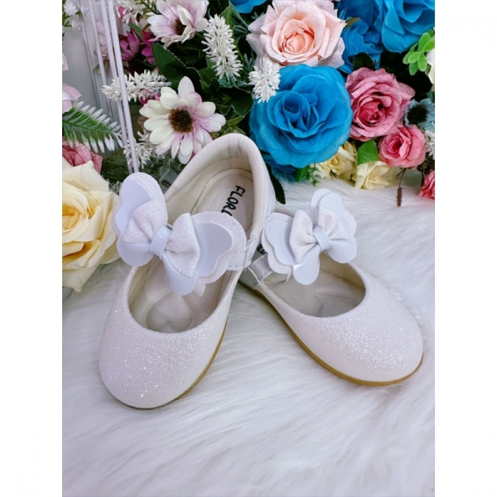 Sapatinho Bebê Branco Com Aplique de Lacinho e Glitter